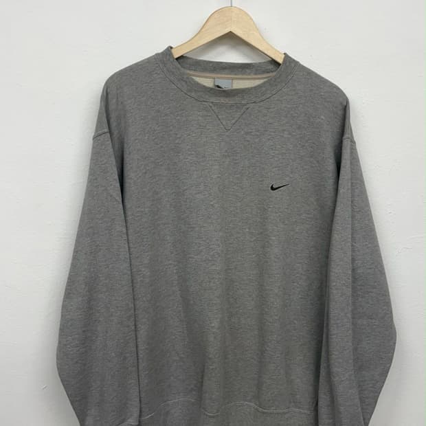 [XL] 나이키 05s 솔로 스우시 그레이 맨투맨 스웻셔츠