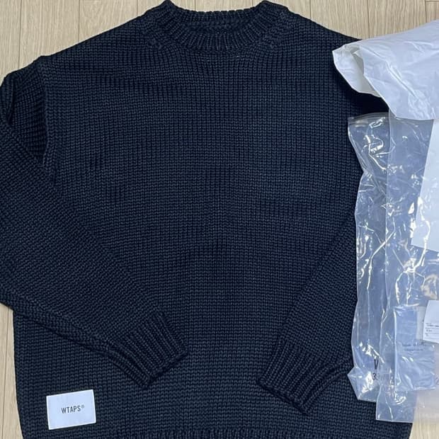 더블탭스 22aw armt 스웨터 1 사이즈