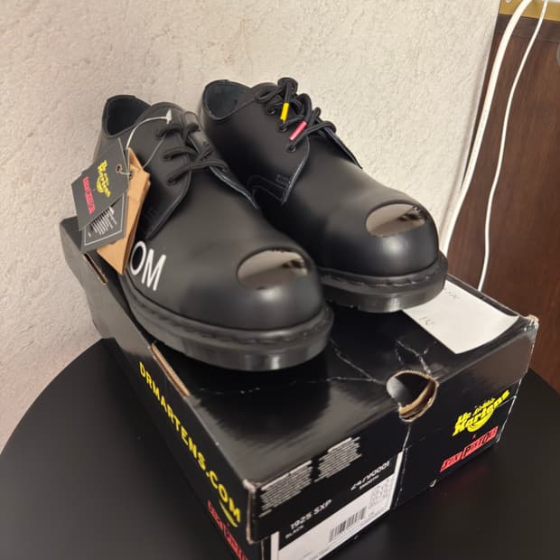 닥터마틴 스틸토 1925 X SXP 270 UK8