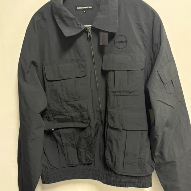 thisisneverthat 바람막이