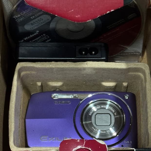 카시오 엑슬림 Z2000 퍼플