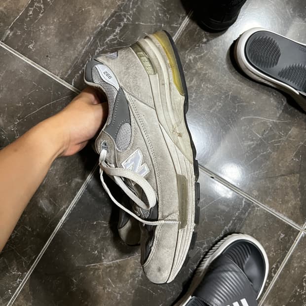 뉴발란스 992