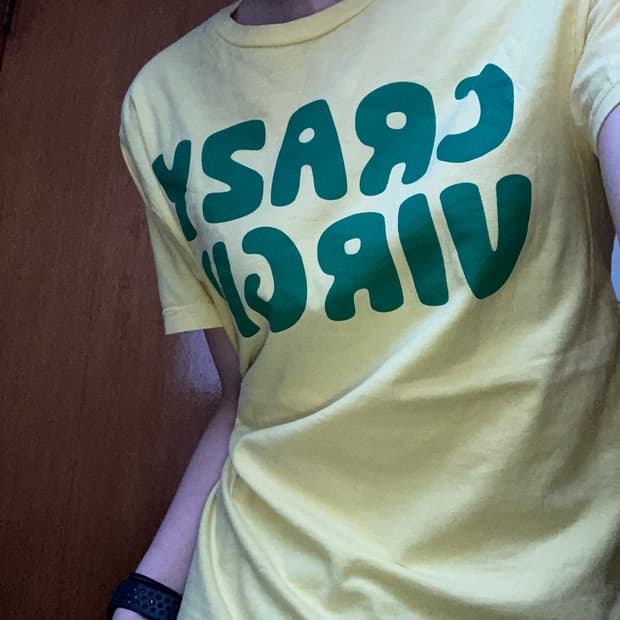 WILD JOURNEY COMPANY 노랑 반팔티