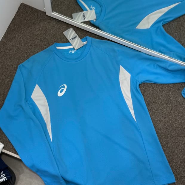 아식스 롱슬리브