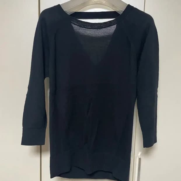 클럽모나코 여성 니트 100% 모 (XS) 사이즈