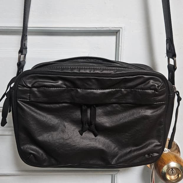 넌블랭크 / 스퀘어백