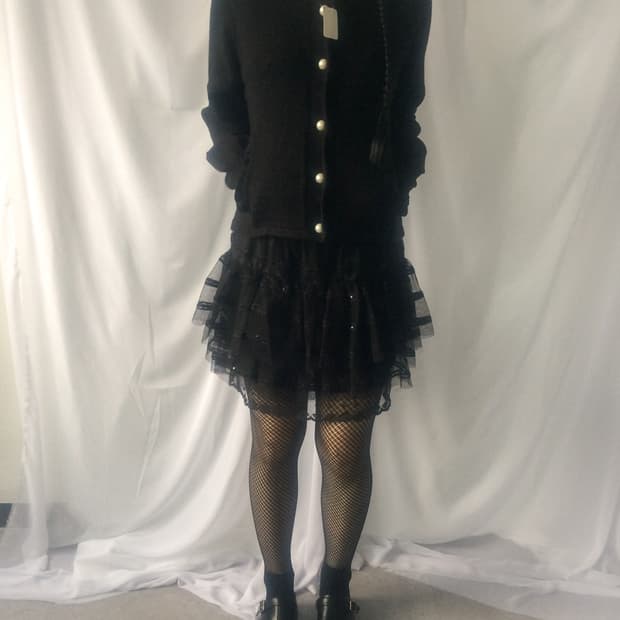 Button point frill knit hood cardigan