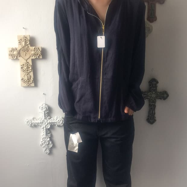 Hood zip up