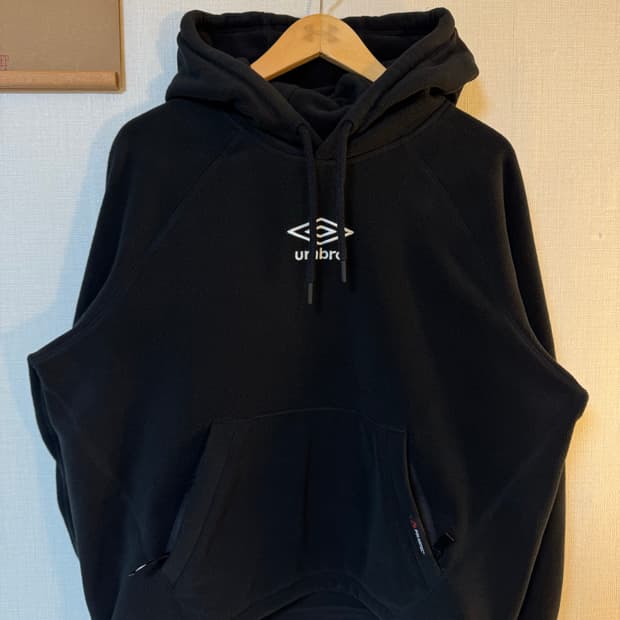 [S]엄브로 폴라텍 후리스 후드티 블랙