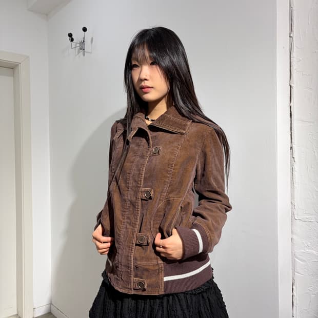 Enrico Coveri 브라운 코듀로이 단추 집업 자켓