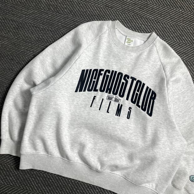 나이스고스트클럽 박시핏 빅로고 스웻 맨투맨y 4748