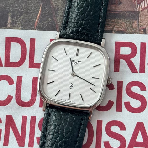 Seiko 세이코 쿼츠 스퀘어 버티컬 1979