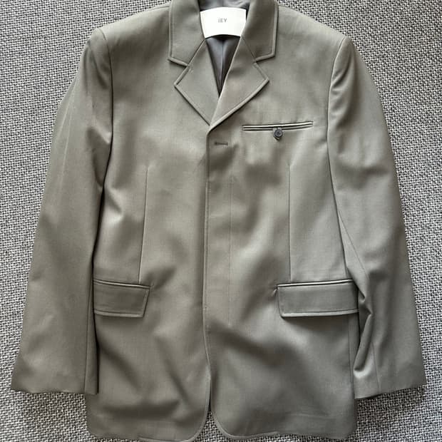 이에이 3버튼 블레이저