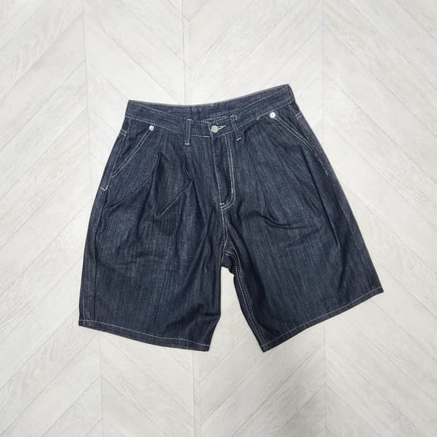 트릴리온 레인 슬럽 투턱 버뮤다 데님 쇼츠 인디고 L