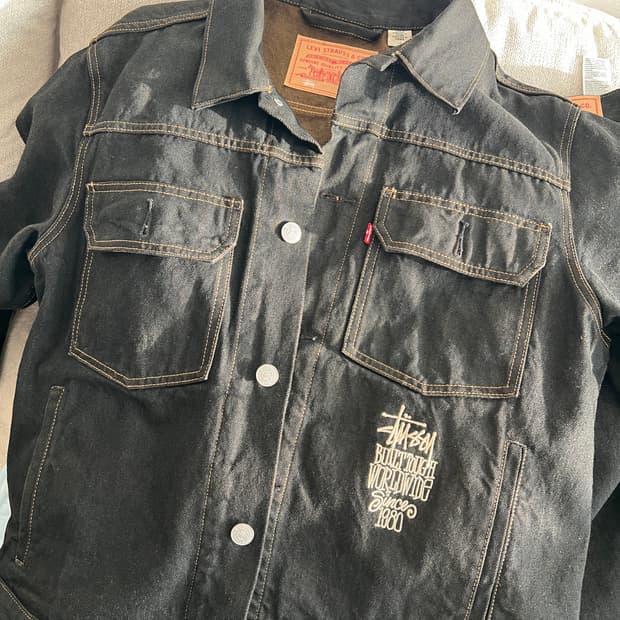 스투시x리바이스 상/하의 팝니다