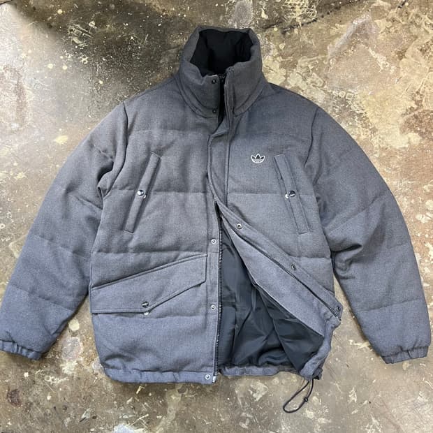 100) 아디다스 헤링본 패턴 덕다운 패딩점퍼 오리털패딩