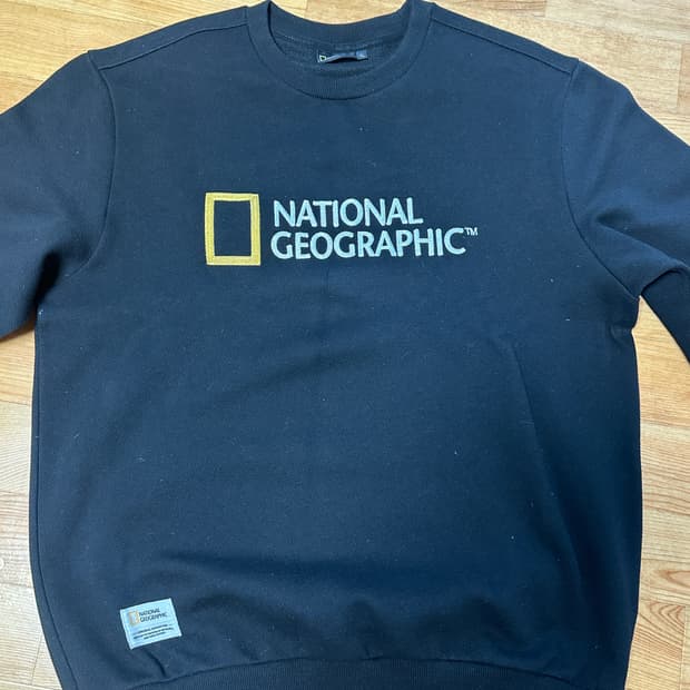 내셔널지오그래픽 맨투맨