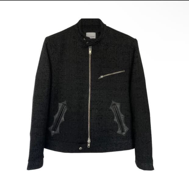 only i exist 온리아이이그지스트 트위드자켓 l사이즈 판매합니다.