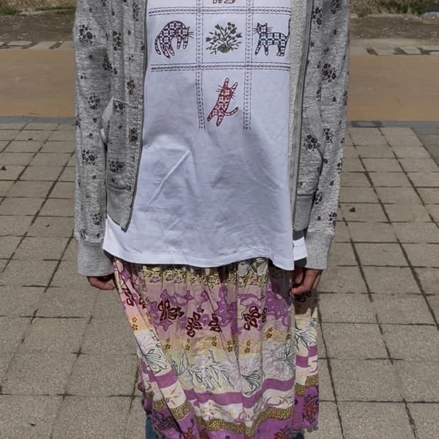 모리걸 스즈코깔 꽃무늬 후드집업 