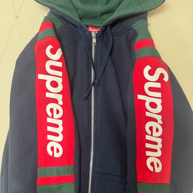 슈프림 후드집업