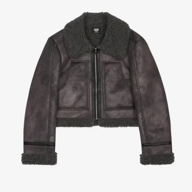 러브이즈트루 무스탕 그레이