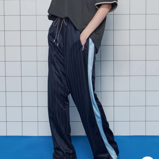 메종 스페셜 사이드라인 팬츠 네이비