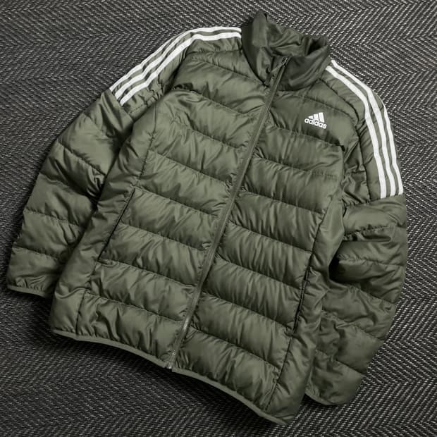 아디다스 우먼스 경량 덕 다운 푸퍼 패딩 카키y 4521