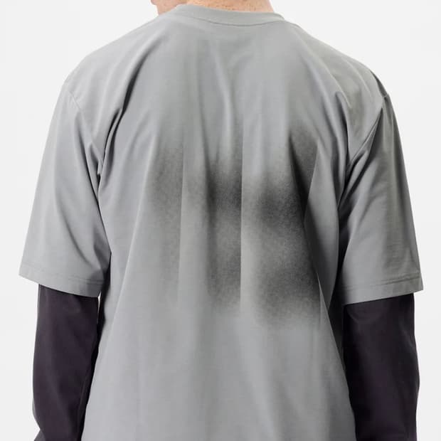 골드윈 그래픽 티셔츠 슬릿 그레이 새상품