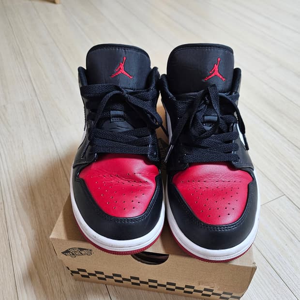 조던1로우 브레드토 250