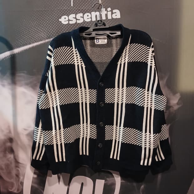 블루버켓 페트패턴 니트 가디건