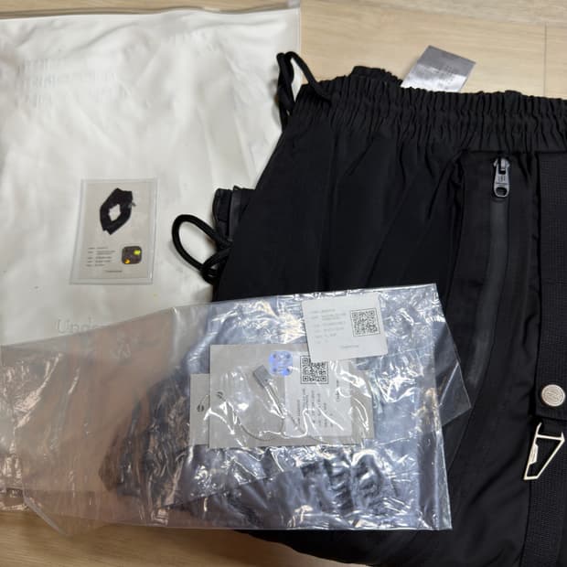 새제품 언더마이카 LEGION01 리전01 블랙/올리브 사이즈3