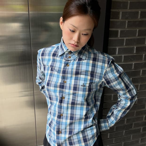 Vivienne westwood 비비안웨스트우드 하이넥 로고 셔츠