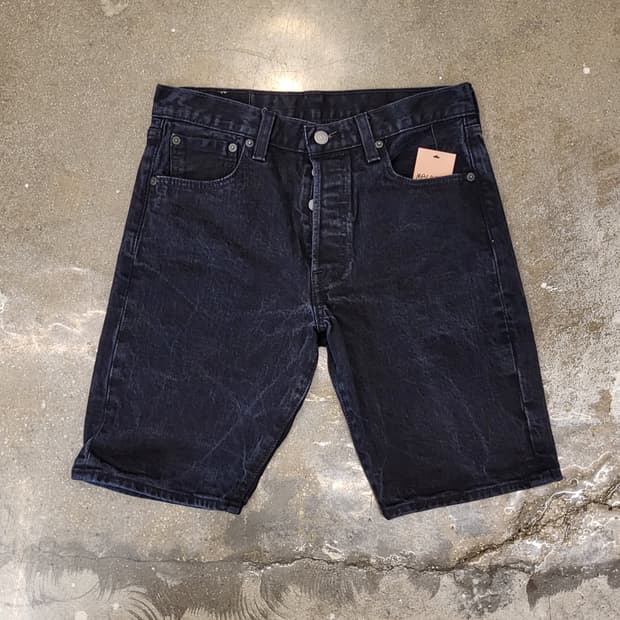 리바이스 501 블랙 데님 반바지