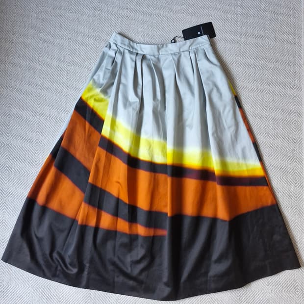 드리스반노튼 X 렌 라이 스커트 