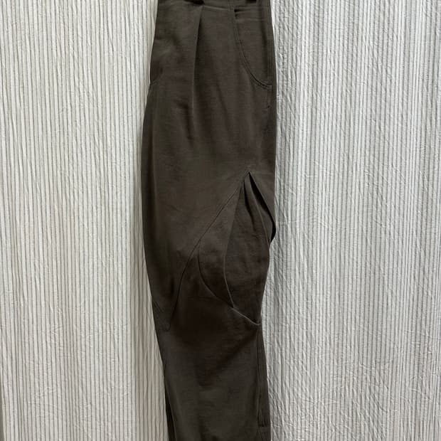 3) Hyein seo cargo pants