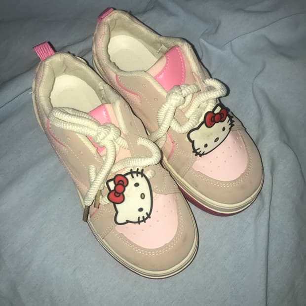 키티 갸루 운동화 y2k 빈티지 신발 핑크