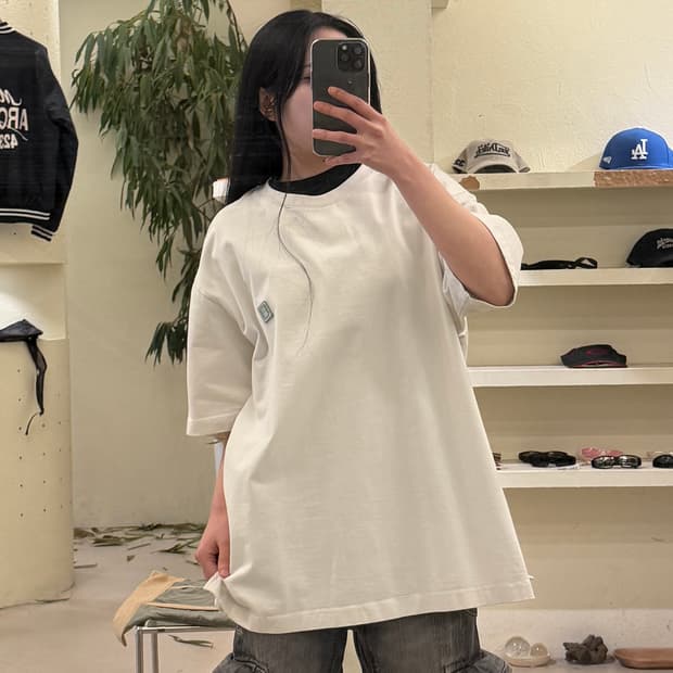 솔리드옴므 백 로고 프린트 반팔 티셔츠 U448