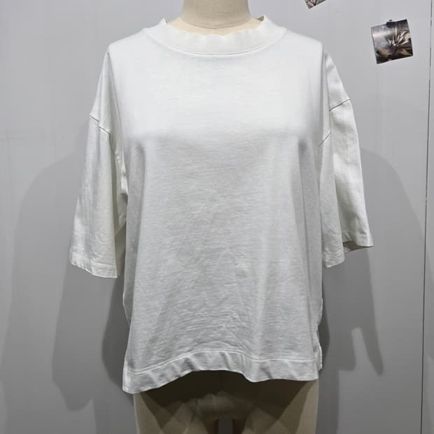 마가렛 호웰 화이트 반팔 티셔츠 무지 기본티