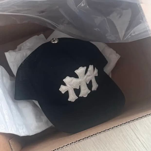 크롬하츠 카프헤어 트러커 캡