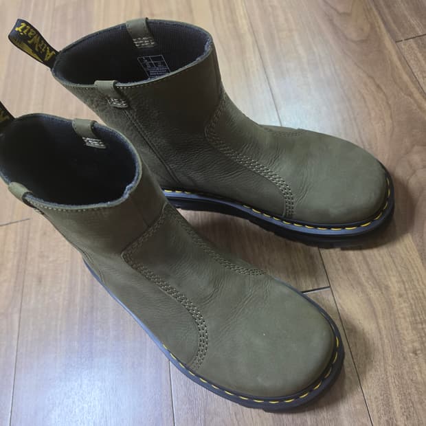 닥터마틴 제브잭리거 280