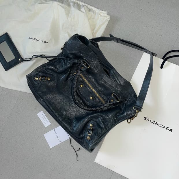 Balenciaga 발렌시아가 모터백 블랙 그레이
