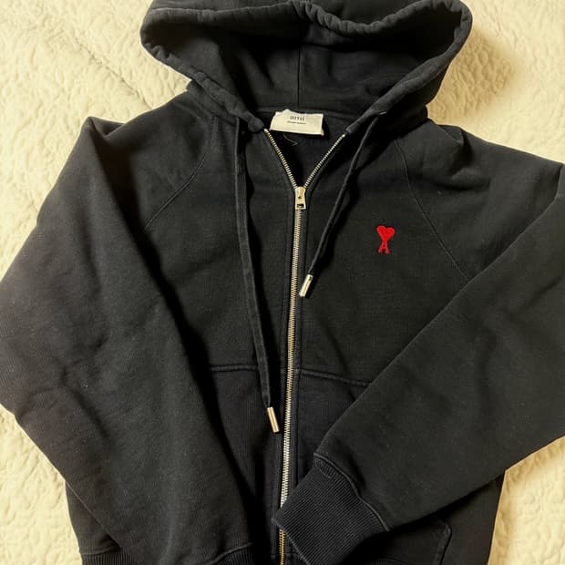 아미 하트 로고 코튼 후드 집업 블랙 xs 정품