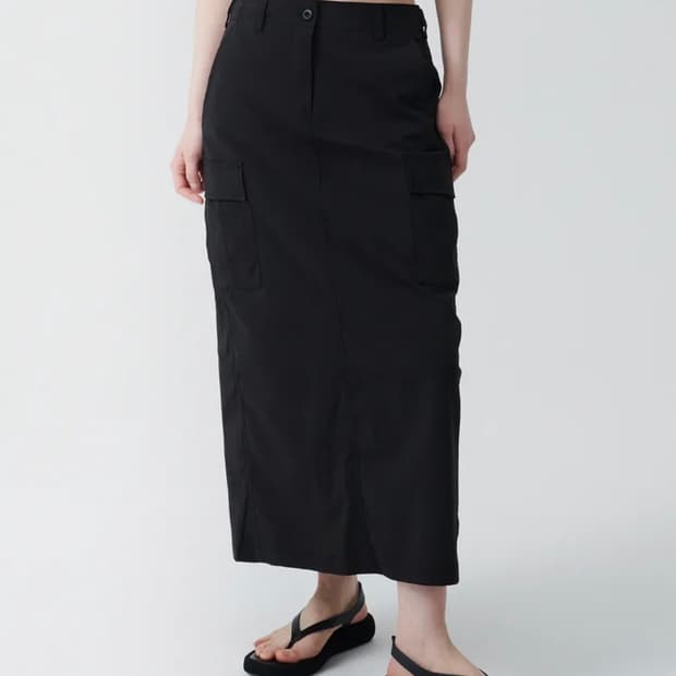 무신사스탠다드 카고 맥시 스커트 블랙