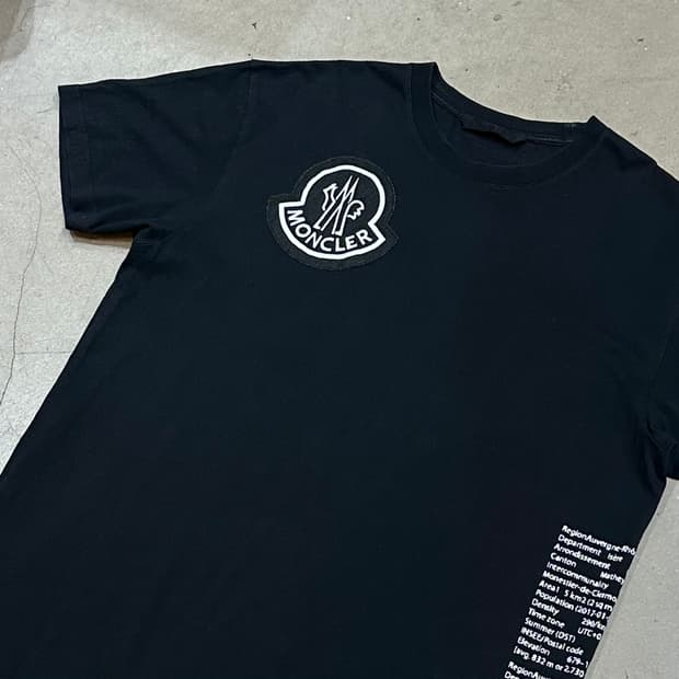 XL 몽클레어 빅로고 블랙 반팔티