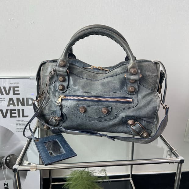 발렌시아가 모터백