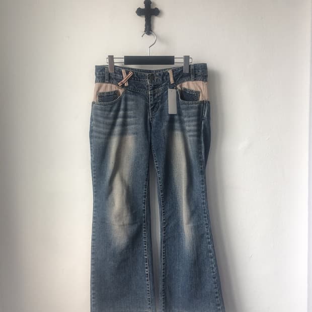 Algonquins back printing denim pants