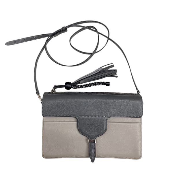 토즈 그레이 테슬 크로스백