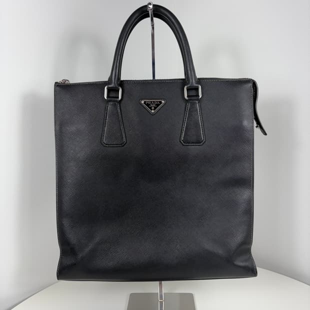 프라다 사피아노 블랙 토트백