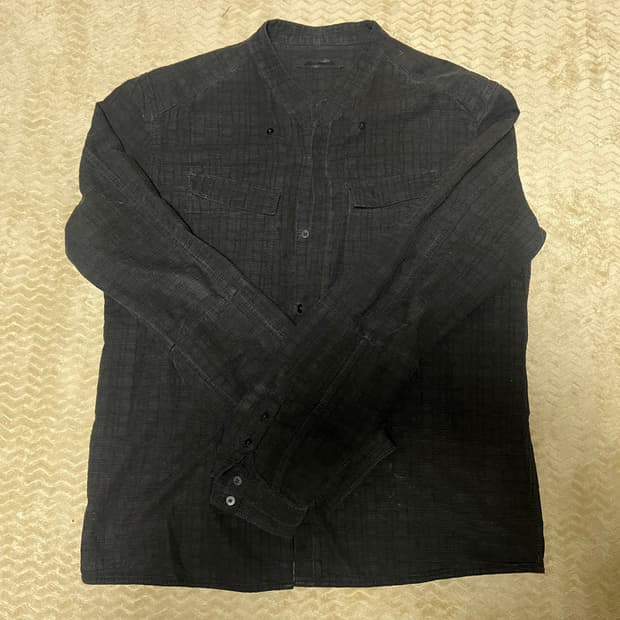 블랙멀 셔츠