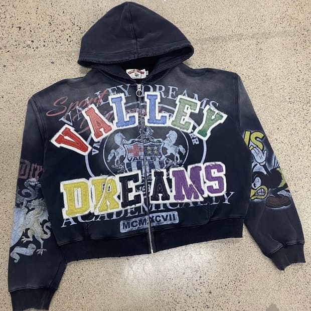 Vale Forever 크롭 집업 후드 L사이즈 (정품, 새상품)